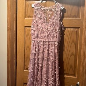 Women’s formal maxi dress